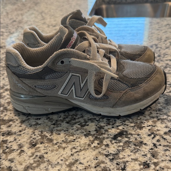 New Balance Kids' Sneakers in Gray and White - Picture 2 of 8